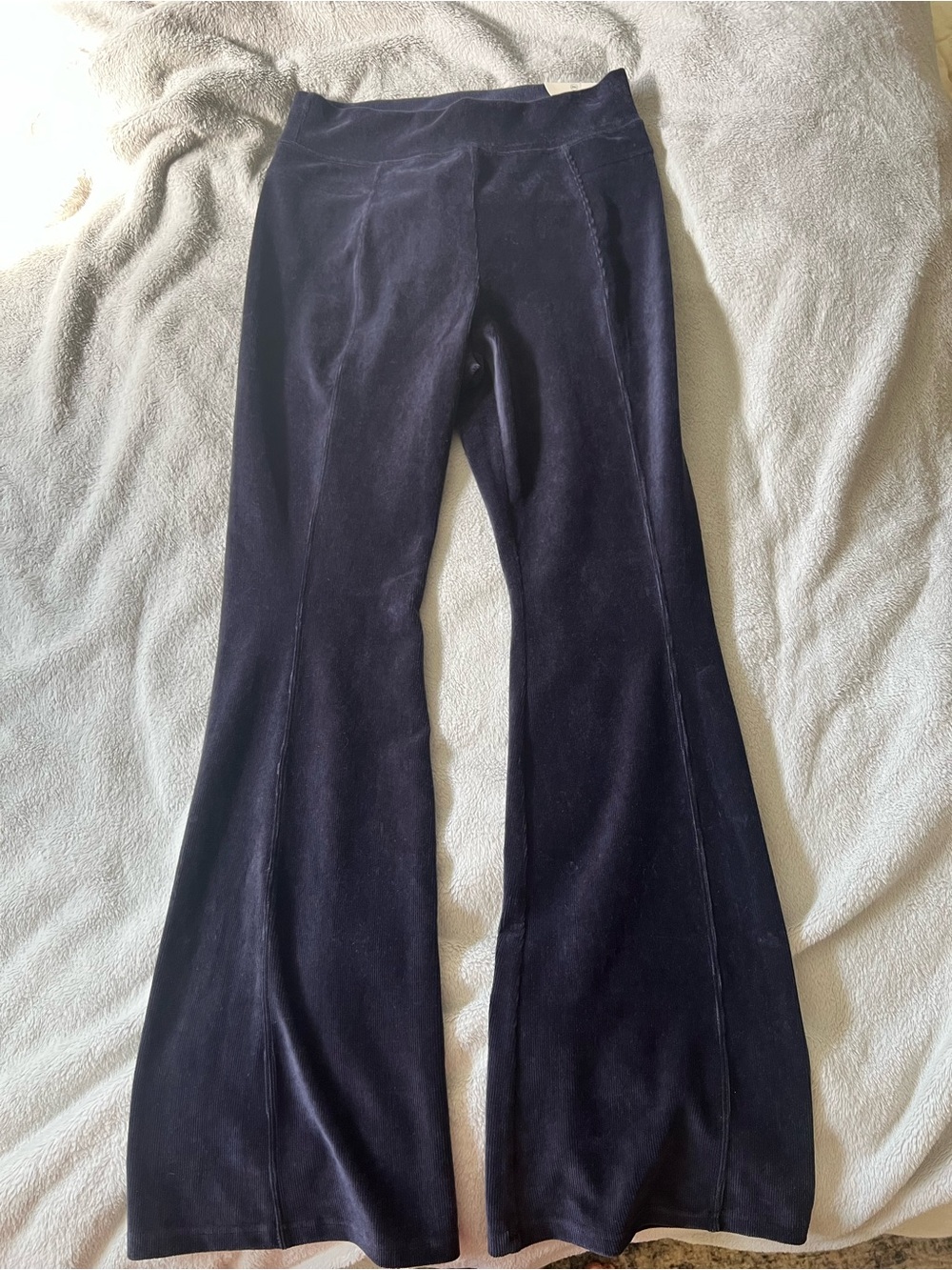 Aerie OFFLINE Navy Bootcut Ribbed Flared Velvet Pants